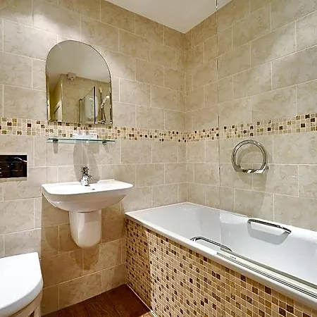 Nuns 4* Richmond (North Yorkshire)